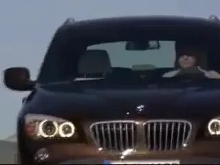 FOTO: Vezi primele imagini oficiale cu BMW X1!