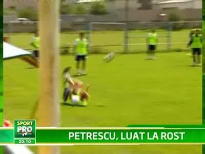 Dan Petrescu era sa fie linsat de jucatori in cantonament! :)
