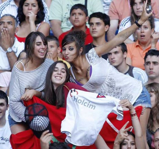 VIDEO / Prezentarea GALACTICA a lui Ronaldo la Real!_5