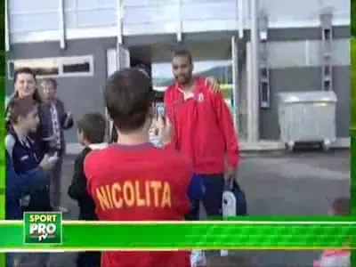 Stelistii, asaltati de fani in Austria! Zapata si Bergodi au fost idolii fetelor!