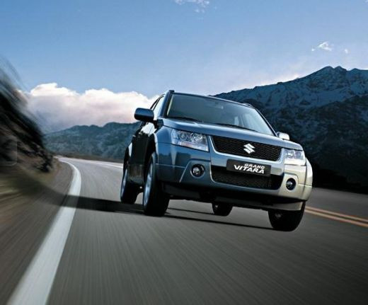 Suzuki implineste 100 de ani! Vezi cele mai tari modele:_2