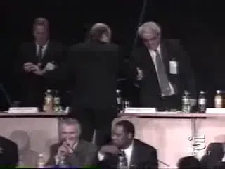 Blatter a cazut mai rau ca Boc!&nbsp;VEZI super imagini! :))