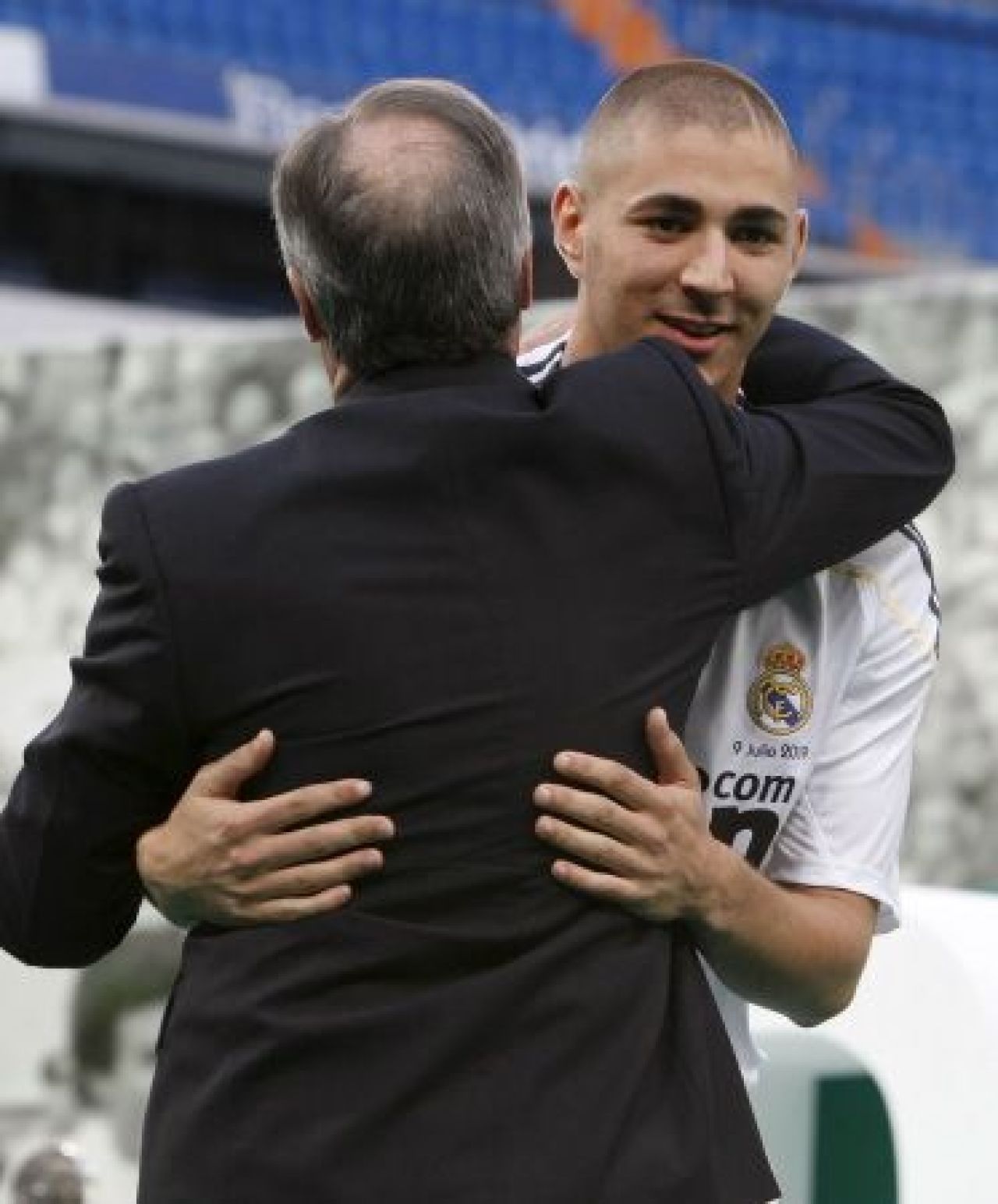Inca un galactic: Benzema a fost prezentat la Real!_26