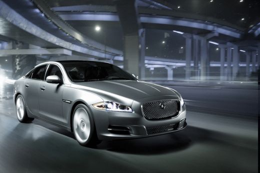 VIDEO: Jaguar XJ 2010, intors pe toate fetele!_11
