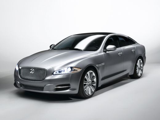 VIDEO: Jaguar XJ 2010, intors pe toate fetele!_13