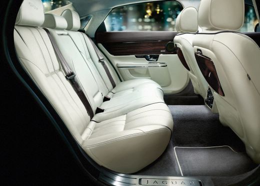 VIDEO: Jaguar XJ 2010, intors pe toate fetele!_18