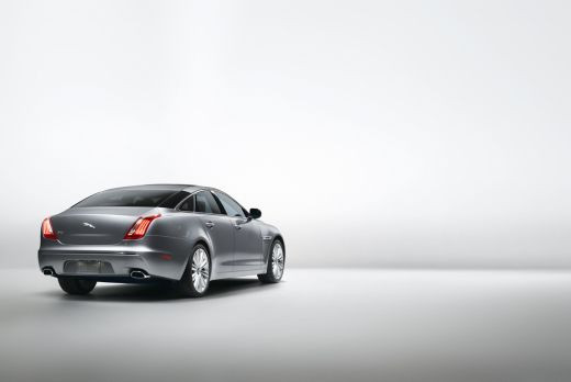 VIDEO: Jaguar XJ 2010, intors pe toate fetele!_22