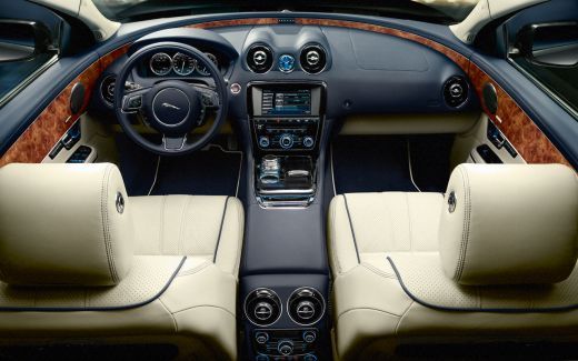 VIDEO: Jaguar XJ 2010, intors pe toate fetele!_21