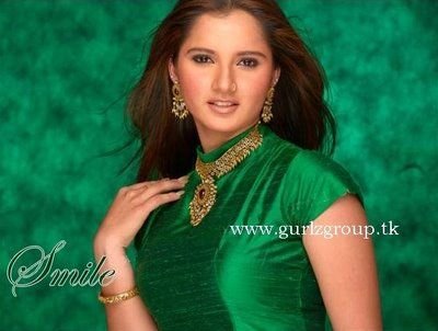 2 barbati se afla in arest dupa ce au cerut-o de nevasta pe Sania Mirza la casa acesteia!_5