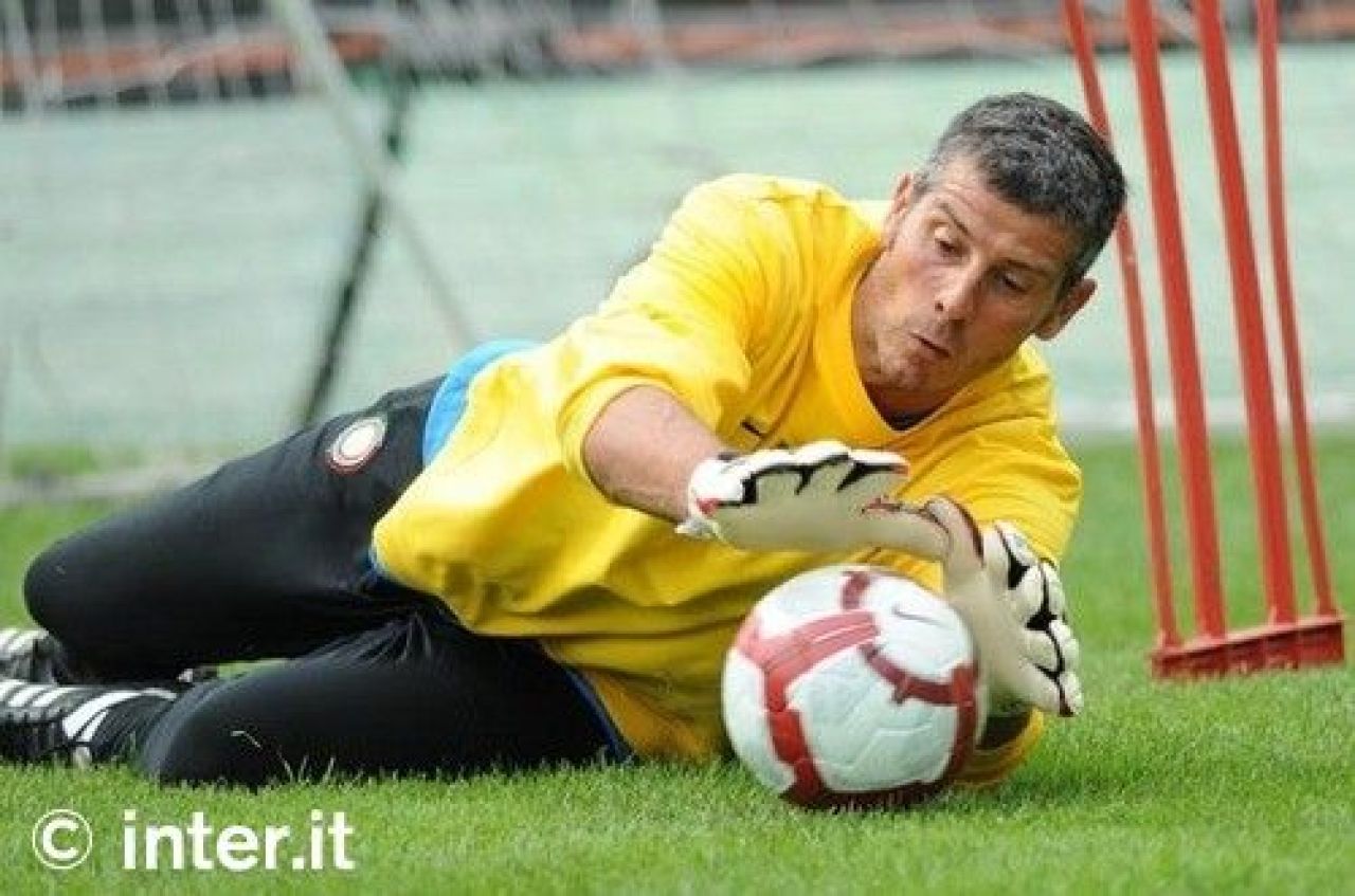 Modena il vrea pe Daminuta! Vezi poze cu Chivu de la primul antrenament din acest sezon!_27