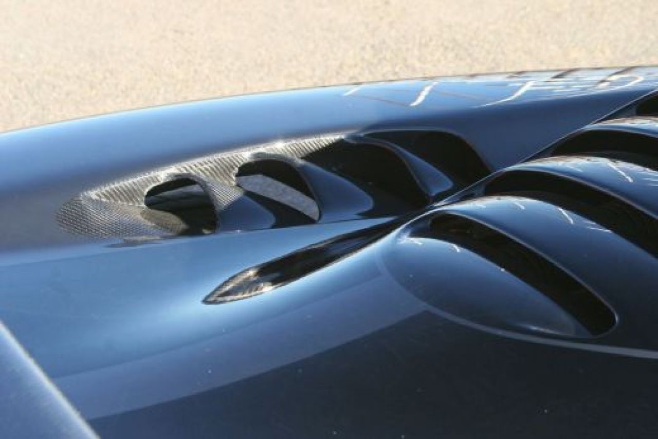 Mosler MT900 GTR XX Twin Turbo Land Shark: vezi un super bolid de 2.500 CP!_2