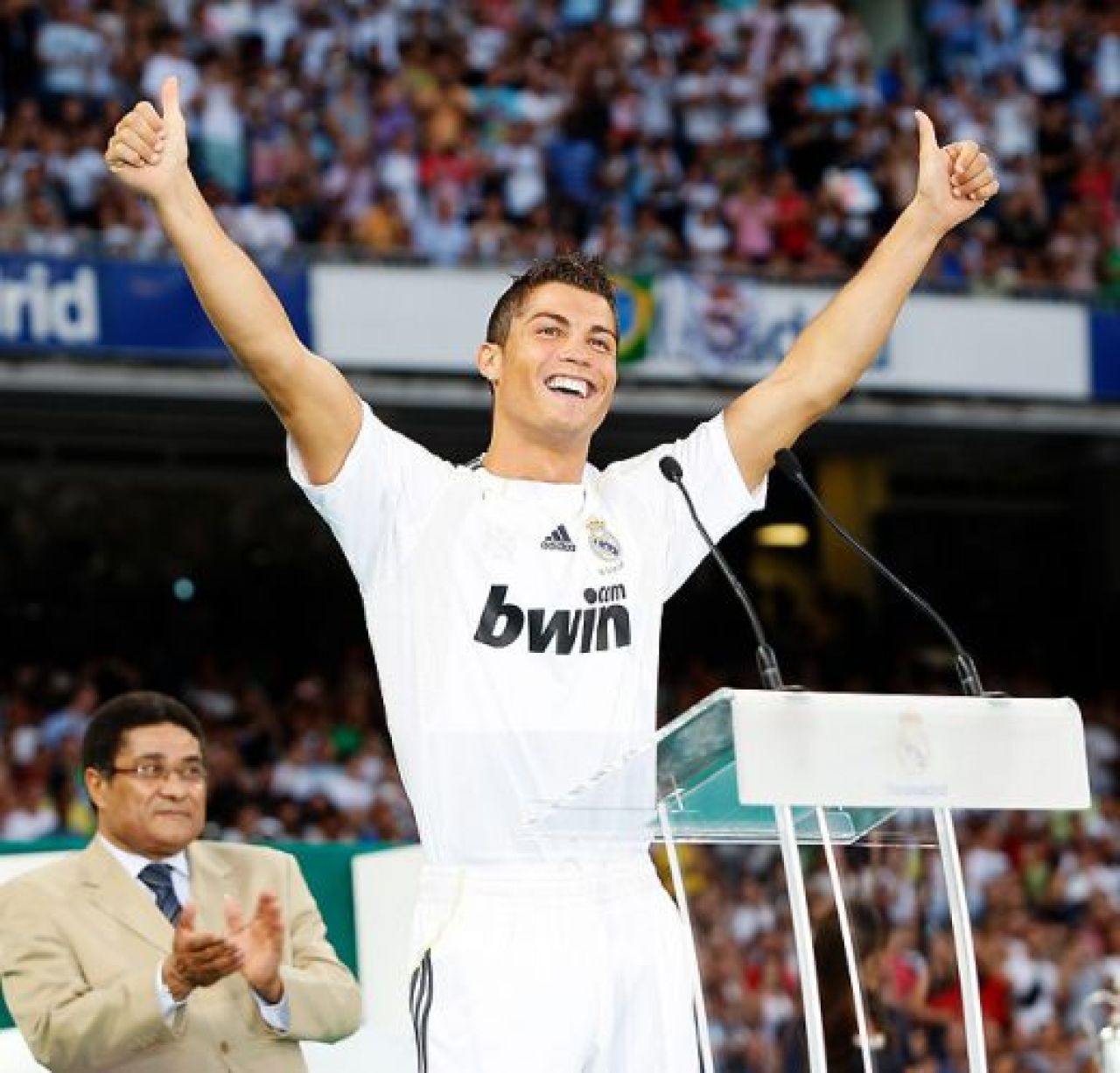 FOTO Real a distrus topul celor mai scumpe transferuri!_5