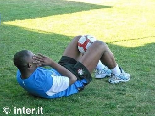 FOTO: Chivu si jucatorii lui Inter, langa cea mai frumoasa femeie din istorie!_11