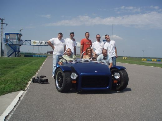 Rita Muresan da lectii de stil vestimentar la volan, la ProMotor, sambata, 18 iulie, de la 12.00, la Pro TV!_3