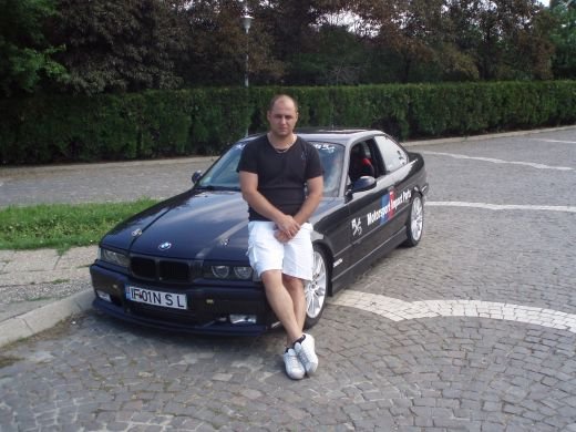 Vezi un SUPER BMW 320i de 452 CP, sambata, ProMotor, ora 12:00, PRO TV!_6