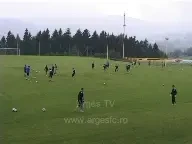 VIDEO: Jucatorii lui FC Arges, speriati de ...TUNETE! :))