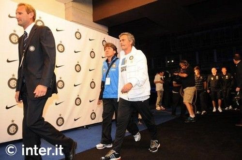 Chivu a jucat o repriza pentru Inter la amicalul cu UCLA, scor 2-2! VEZI POZE:_4