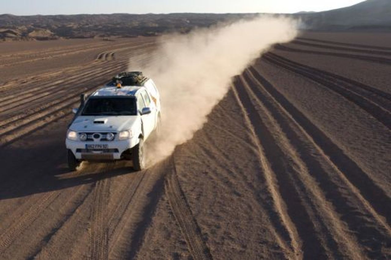 FOTO: Dakar 2010 in desertul Atacama!_9