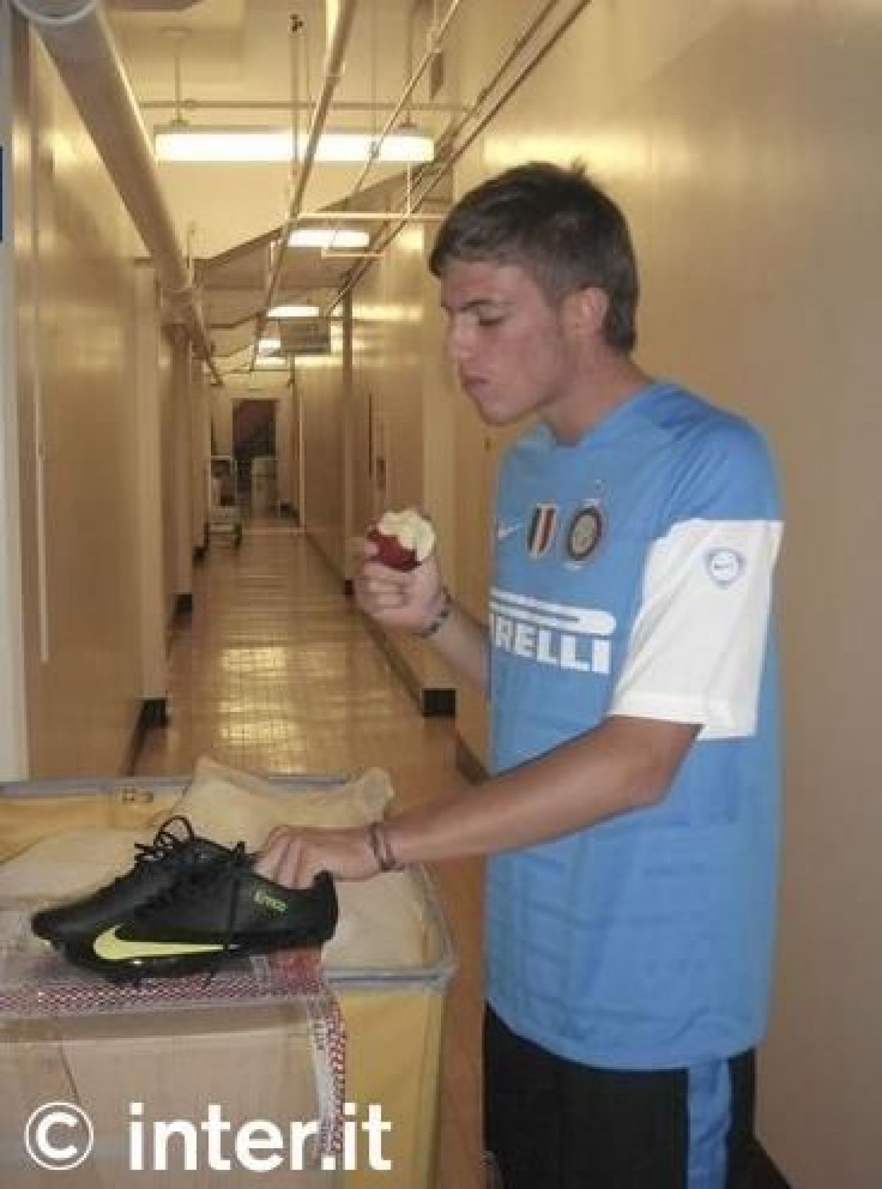 Chivu, amenintat cu bomba in Los Angeles!_13