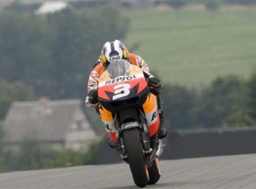 101 victorii! Valentino Rossi a castigat MP al Germaniei!_2