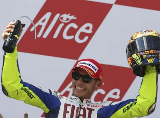 101 victorii! Valentino Rossi a castigat MP al Germaniei!_5