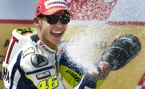 101 victorii! Valentino Rossi a castigat MP al Germaniei!_7