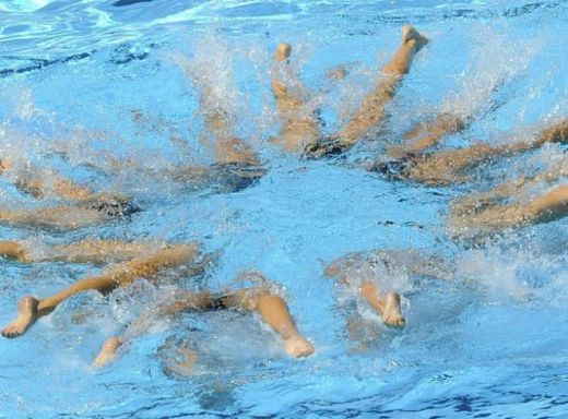 FOTO: Cum poti dansa in apa?_3