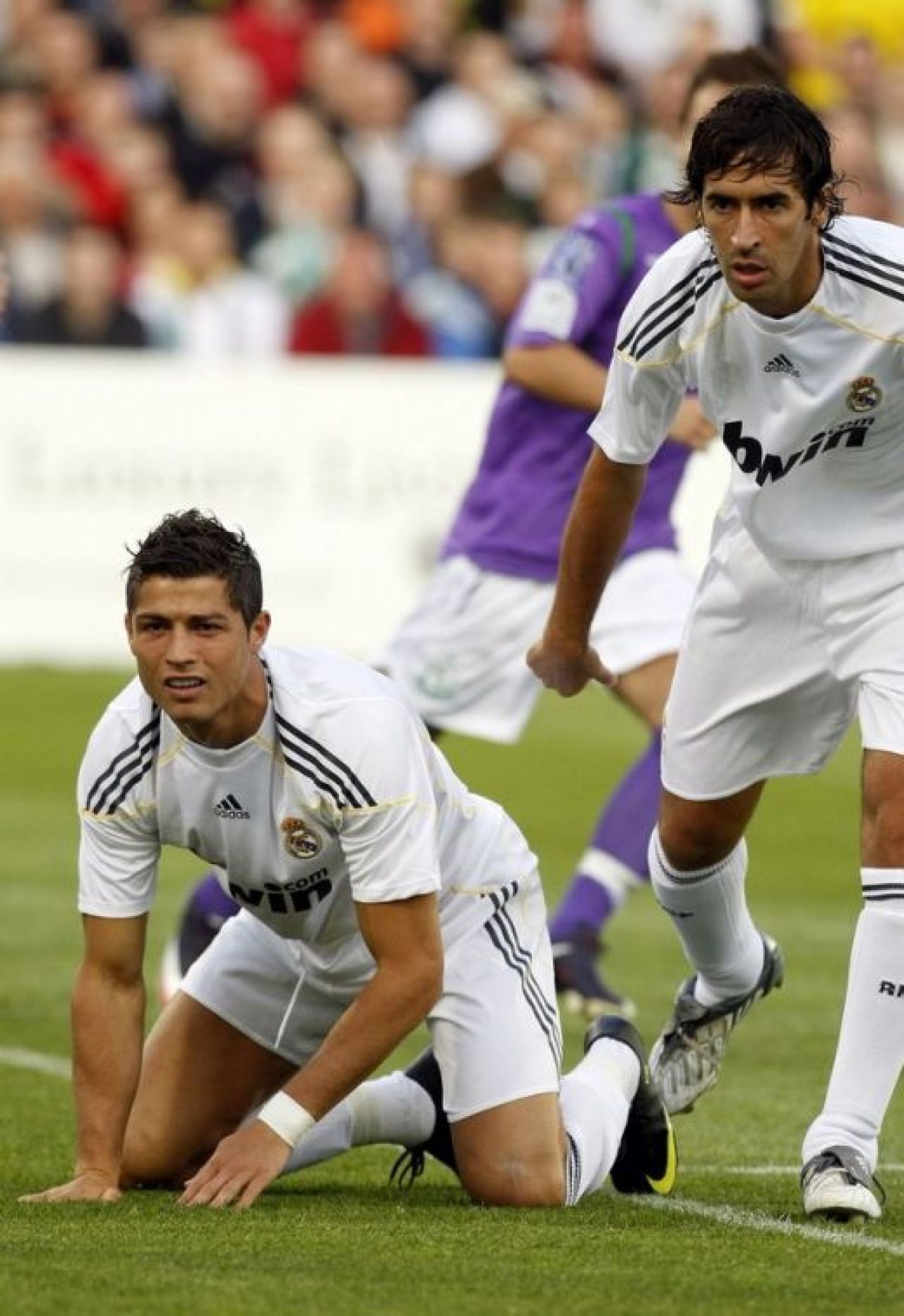 VIDEO: Cr. Ronaldo HUIDUIT la debut, Benzema a marcat: Shamrock 0-1 Real!_11