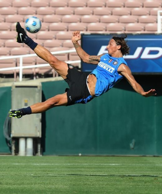 FOTO: Ibrahimovic, Karate-Kid la antrenamentele lui Inter!_6