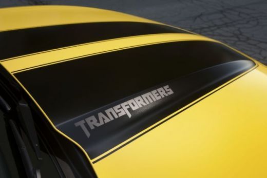 Megan Fox prezinta Chevrolet Camaro Transformers Special Edition!_26