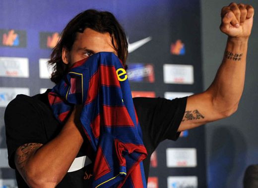 VIDEO: Ibrahimovic, prezentat in fata a 50.000 de fani la Barcelona! Vezi aici ce jonglerii a facut!_7