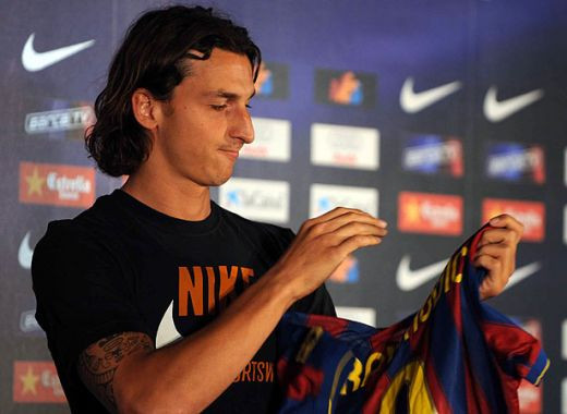 VIDEO: Ibrahimovic, prezentat in fata a 50.000 de fani la Barcelona! Vezi aici ce jonglerii a facut!_9