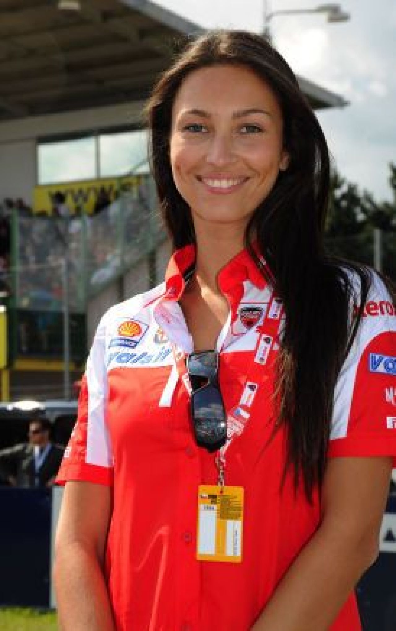 SUPER FOTO: Fete si motoare - combinatia perfecta! Vezi pozele zilei_33