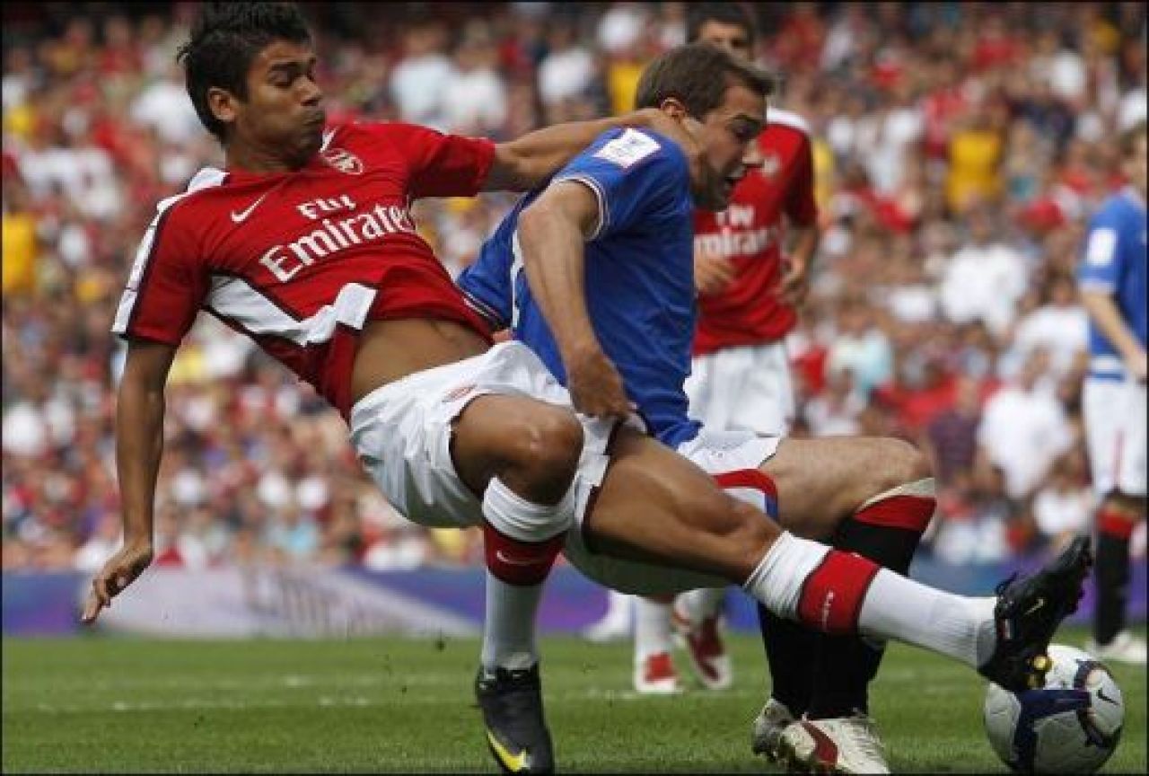 VIDEO: Steaua, Arsenal de Romania? Scotienii, loviti de Arsenalul real, 3-0 cu Rangers_13