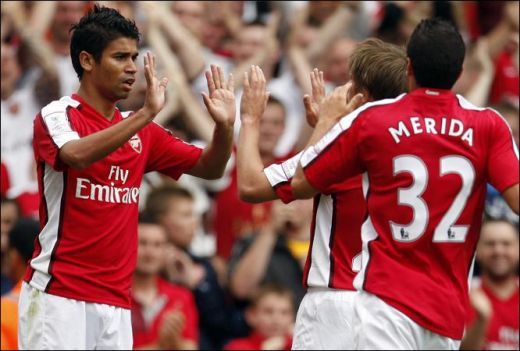 VIDEO: Steaua, Arsenal de Romania? Scotienii, loviti de Arsenalul real, 3-0 cu Rangers_11