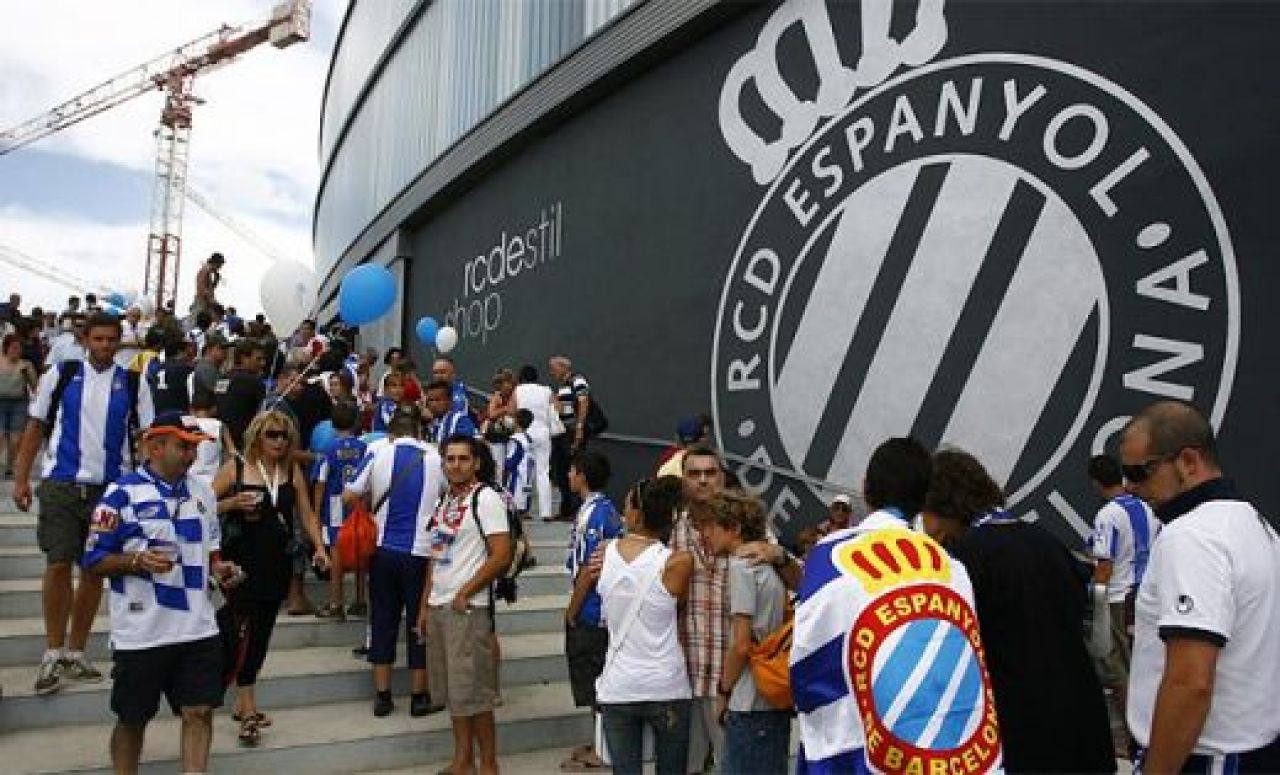 VIDEO: De ce ei pot face un stadion cu 65 de mil si al nostru costa 200!_4
