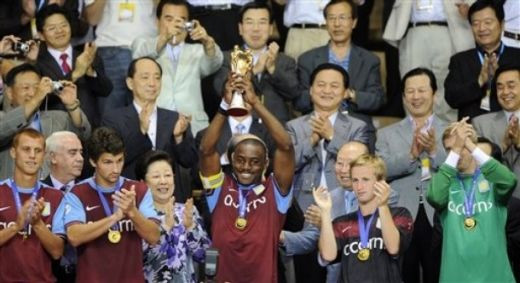 VIDEO: Aston Villa a castigat Cupa Pacii la penaltyuri in fata lui Juventus!_2