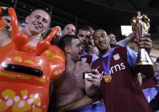 VIDEO: Aston Villa a castigat Cupa Pacii la penaltyuri in fata lui Juventus!_5