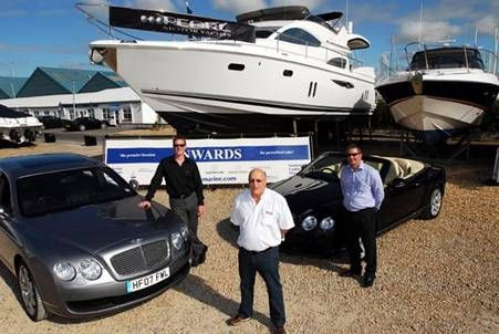 OFERTA VERII: Cumperi un iaht, primesti un Bentley!_2