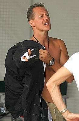 SUPER FOTO: Cum se pregateste Schumacher de revenirea in F1_3