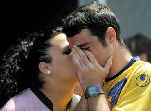 EMOTIONANT: 14.000 de oameni si-au luat adio de la Dani Jarque!_10