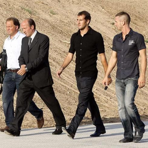 EMOTIONANT: 14.000 de oameni si-au luat adio de la Dani Jarque!_22