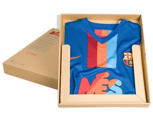 Mai mult decat un tricou! Vezi cu ce echipament va juca Barcelona la trofeul Joan Gamper!_2