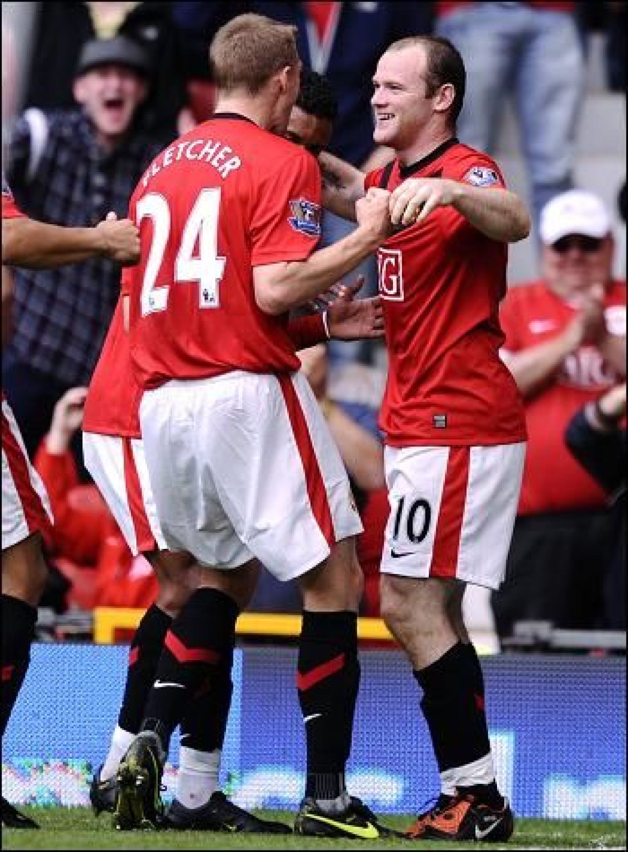 VIDEO! E greu fara Ronaldo! Rooney o salveaza pe Manchester in 1-0 cu Birmingham_3