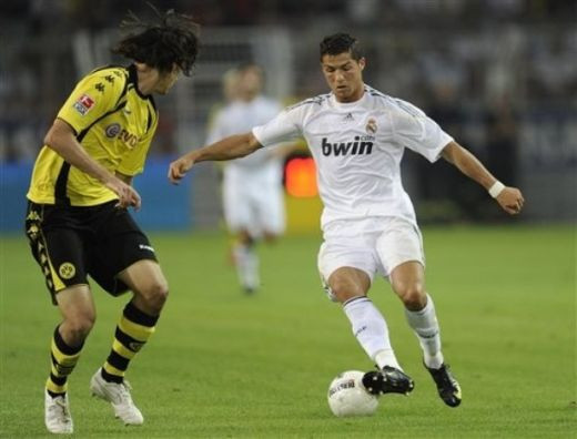 VIDEO: Galaxie de 5 stele! Dortmund 0-5 Real Madrid! Kaka, gol si pasa de geniu_16