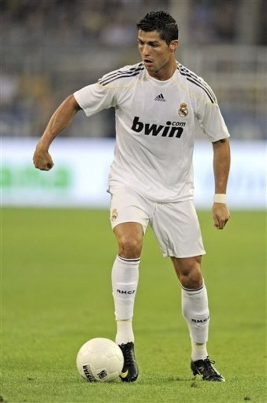 VIDEO: Galaxie de 5 stele! Dortmund 0-5 Real Madrid! Kaka, gol si pasa de geniu_18