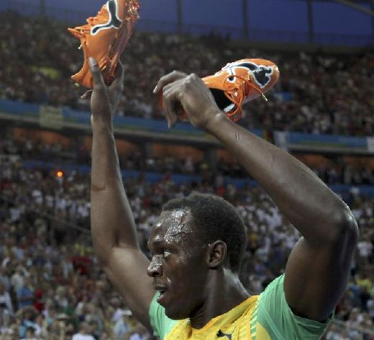 BOLT, record mondial si la 200 metri: