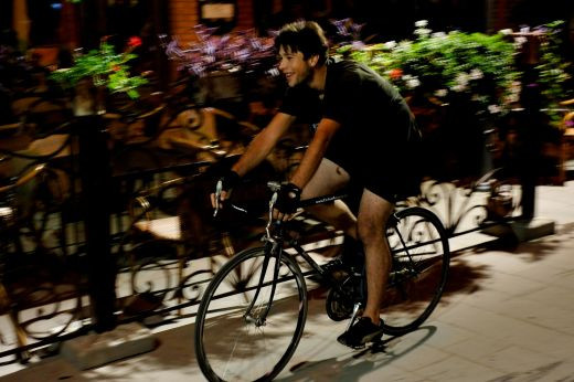 Ciclopromenada nocturna in centrul Bucurestiului!_5