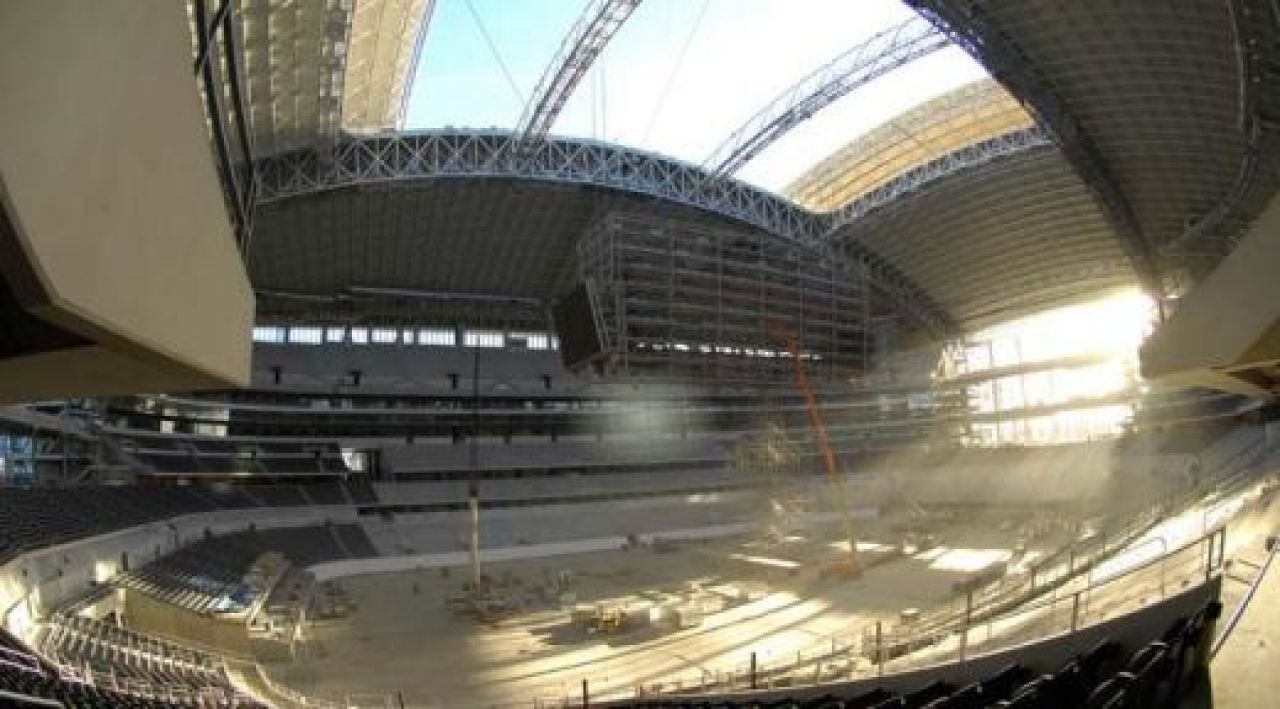 Cowboys Stadium - stadionul care a uimit America!_11