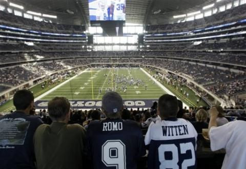 Cowboys Stadium - stadionul care a uimit America!_15